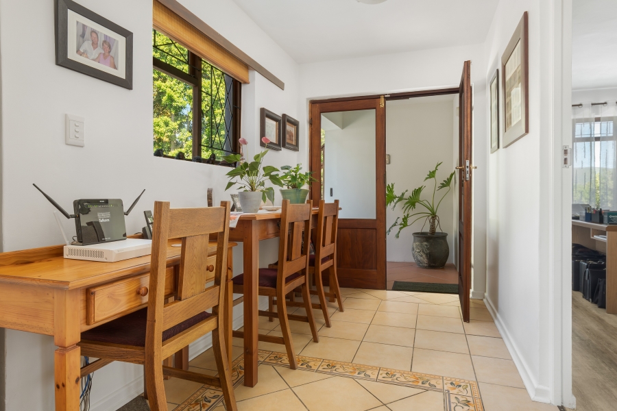 7 Bedroom Property for Sale in Hunters Home Western Cape